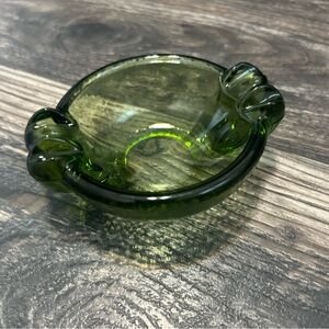 Vintage Green Glass Ashtray MCM Retro Textured Trinket Ring Holder